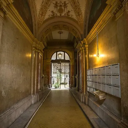 Ground Floor Studio Apartment