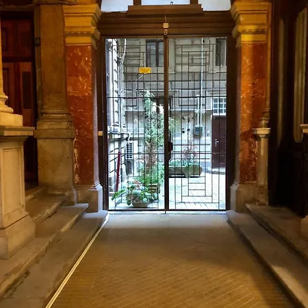 Ground Floor Studio Budapest